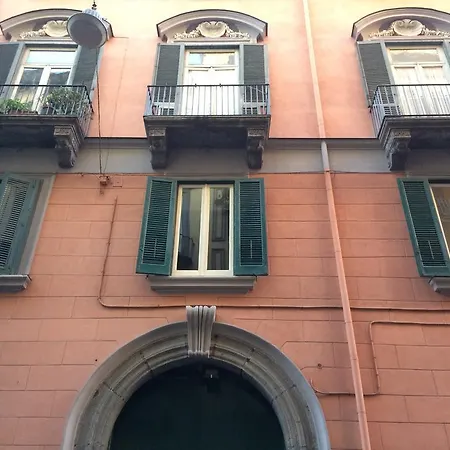 Oasi Di Piazza Plebiscito Apartment *